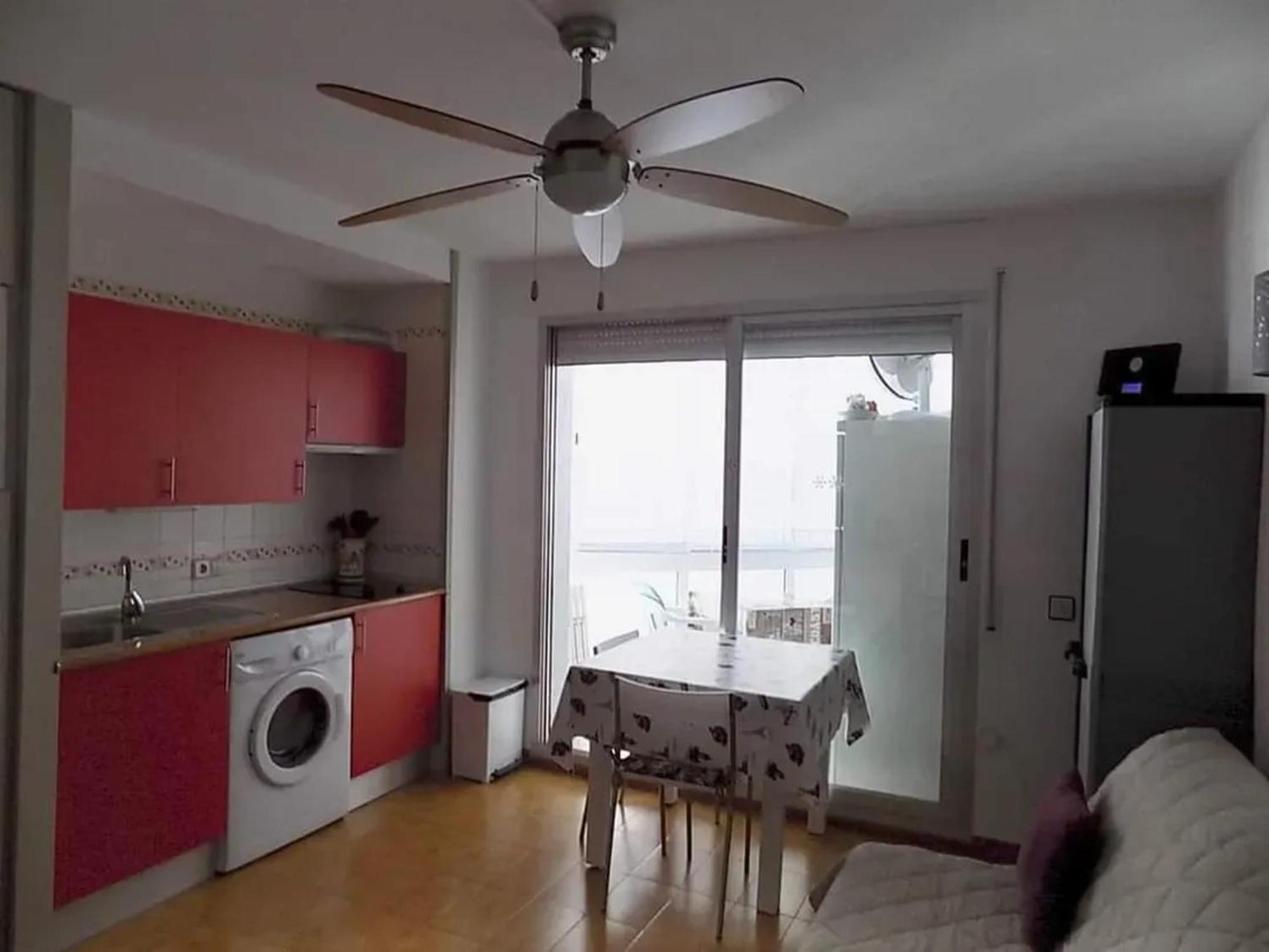 Apartment Modern In 35 M² + Parking